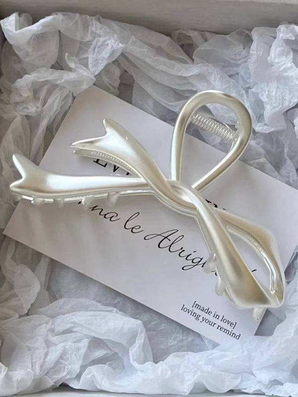 New streamer bow back head grabber shark clip hair accessory